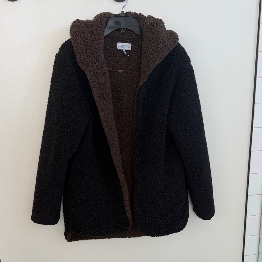 Urban Outfitters Reversible Sherpa Hooded Jacket - Black & Brown